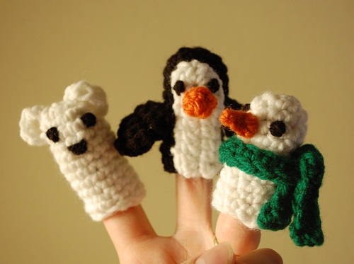 So, a polar bear, a penguin, and a snowman walk in to a bar...