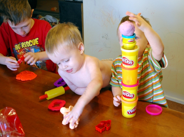 See? Play-doh elephant. Circus play-doh.