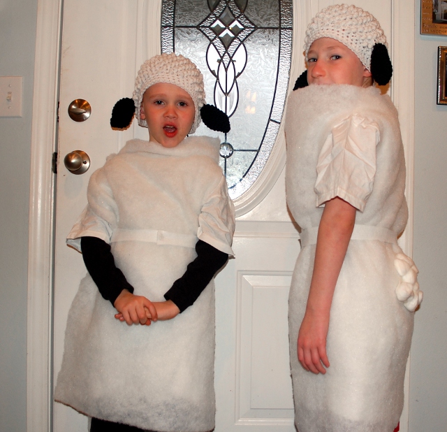 One sheep, two sheep, tall sheep, cute sheep! How to make a sheep costume.