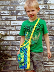 Coloring Book Tote on Crochetvolution