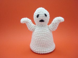 Halloween Ghost Amigurumi from Ravelry